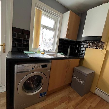 Arthurs Hill Newcastle, Free Parking Fully Equipped Kitchen 4 Bedrooms, Near City Centre Eksteriør billede
